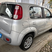Fiat Uno Vivace 1.0 2012