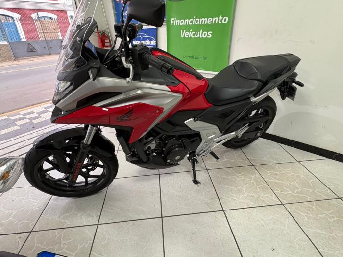 Honda NC  750X 2023